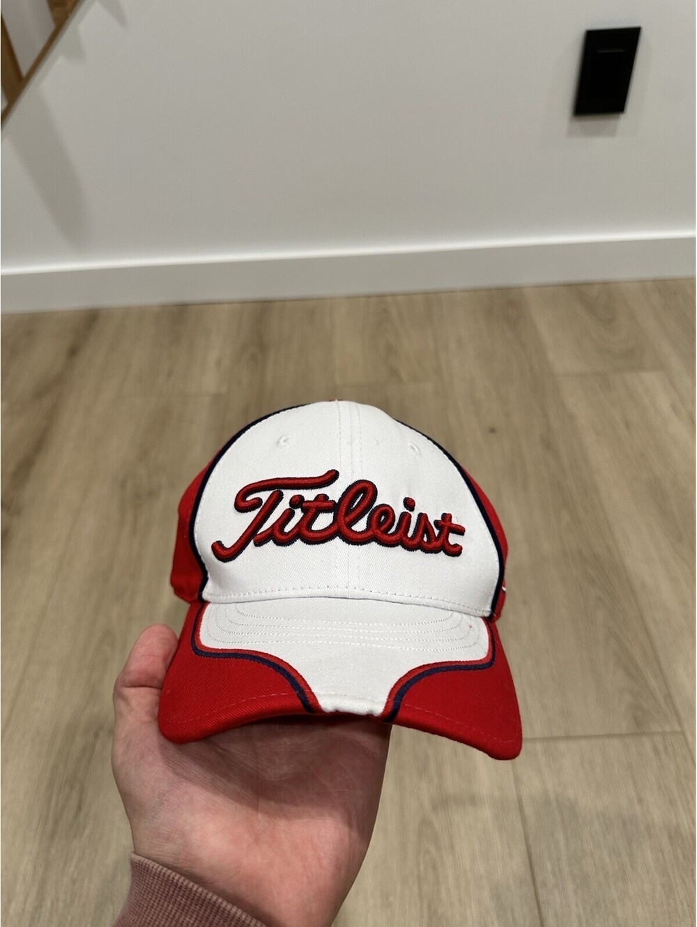 Titleist Montreal Canadiens NHL Strapback Hat RARE Adult Adjustable New Era